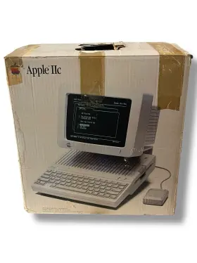 A2s4100 Apple Vintage Iic Computer With Power Supply