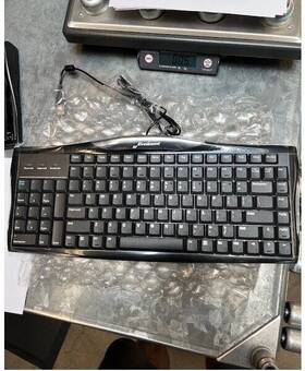 Evoluent 852153000181 R3k Left-hand Keyboard Wired Open Box