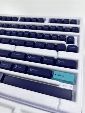 N28646282 Gmk Drop Laser Synthwave M170 Base Kit - Abs Doubleshot Cherry Profile Keycaps