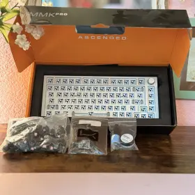 Ss1213413050605 Gmmk Glorious Pro With Alpaca Switches Kbd Fans Stabilizers Gpl Oil And Lubricant