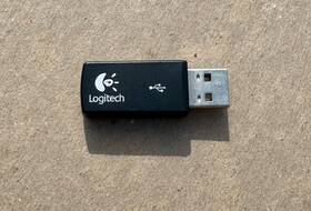 Logitech C-u0006 Dzl-c-u0006 Usb Receiver P/n 820-003408 For M210 / K260 Mkz260