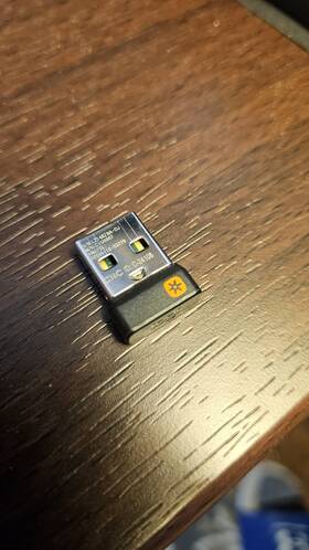 Logitech C11077 Nano Receiver Wireless Usb Cu007 Dongle C-24108 Free Shipping