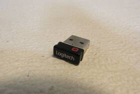 Logitech Lz013bd-dj Usb Mouse Keyboard Dongle Silver/black