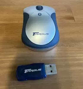 Mbt-1203 Targus Usb Bluetooth Adapter With Mouse Amb01