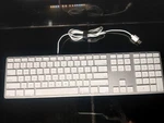 Matias FK318S Wired Aluminum Keyboard For Mac Silver 2-PORT Usb Hub Tested Used. Price: $49.00.