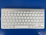 Apple A1314 Magic Wireless Keyboard Bluetooth Battery Silver / White #2 Used. Price: $28.00.