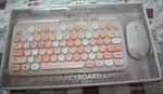 Xo Poppy Wireless Keyboard & Mouse Set For Windows,apple Android Battery Beige New. Price: $29.99.